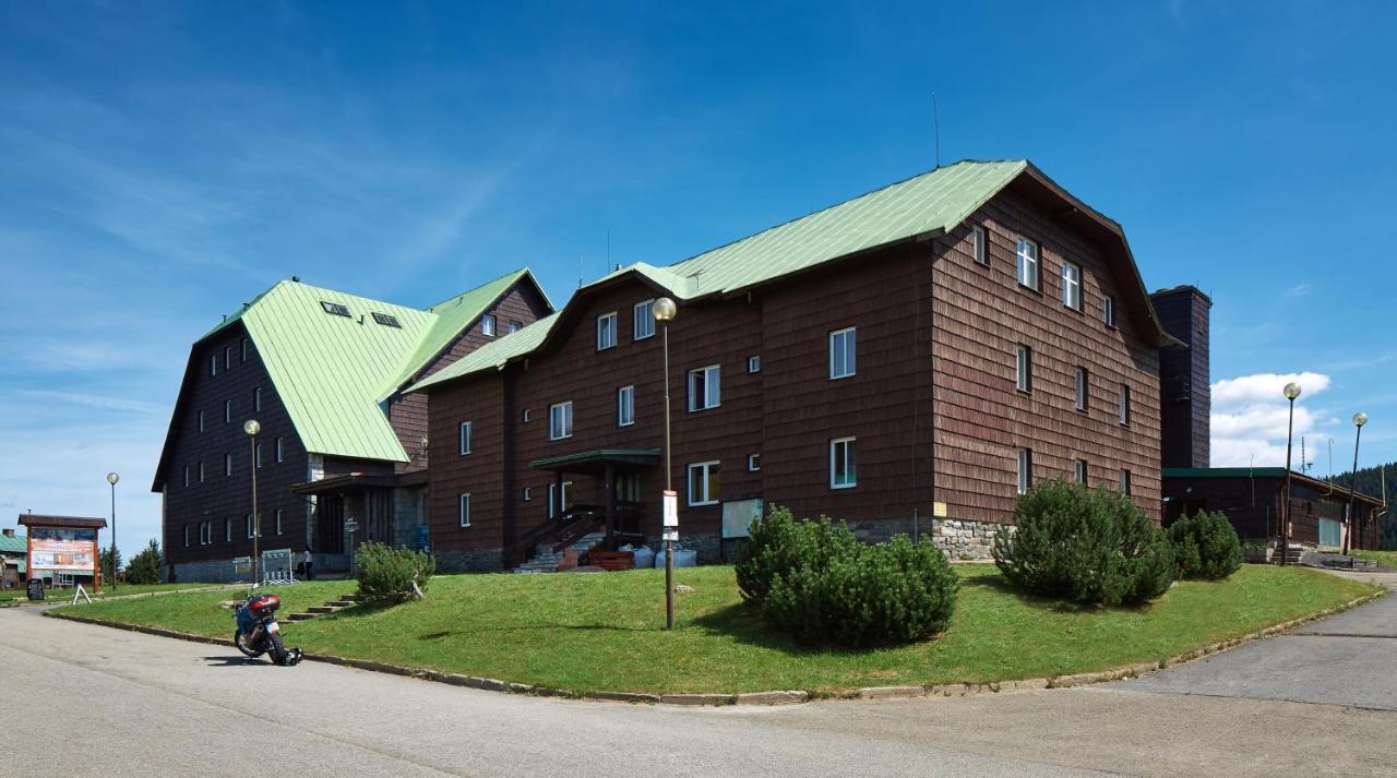 Hotel Cervenohorske Sedlo Loučná nad Desnou Eksteriør billede
